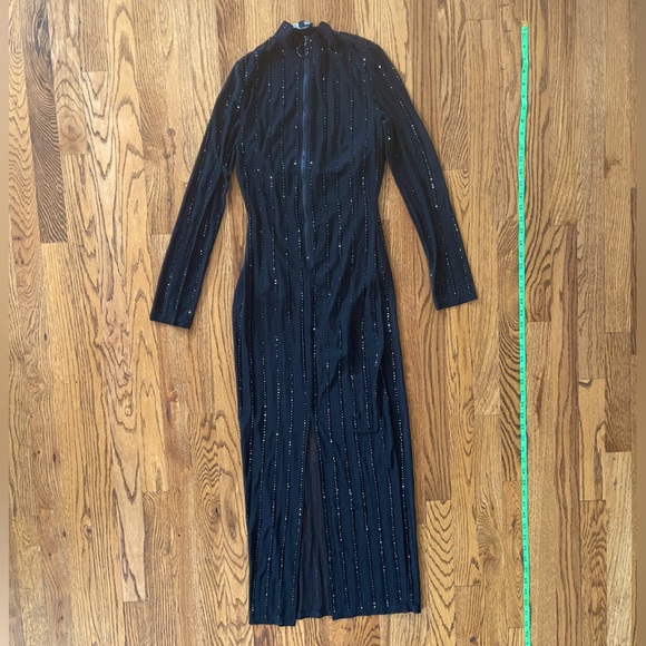 FASHION NOVA Dress - Picture 1 of 7